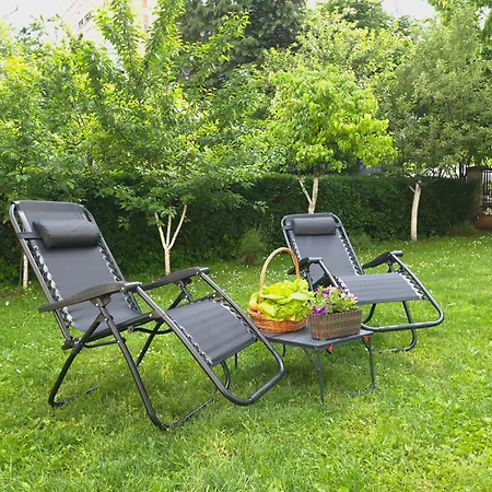 Bosnian Secret Apartment- Free Parking *